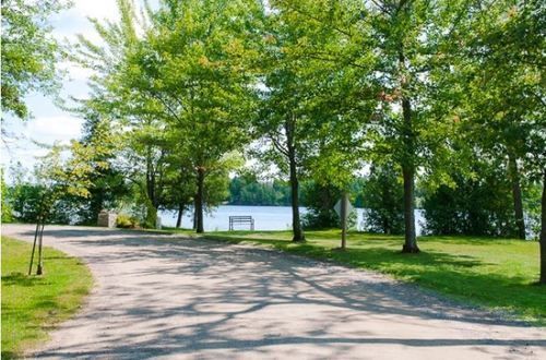 Woodland Estate Resort Campbellford エクステリア 写真